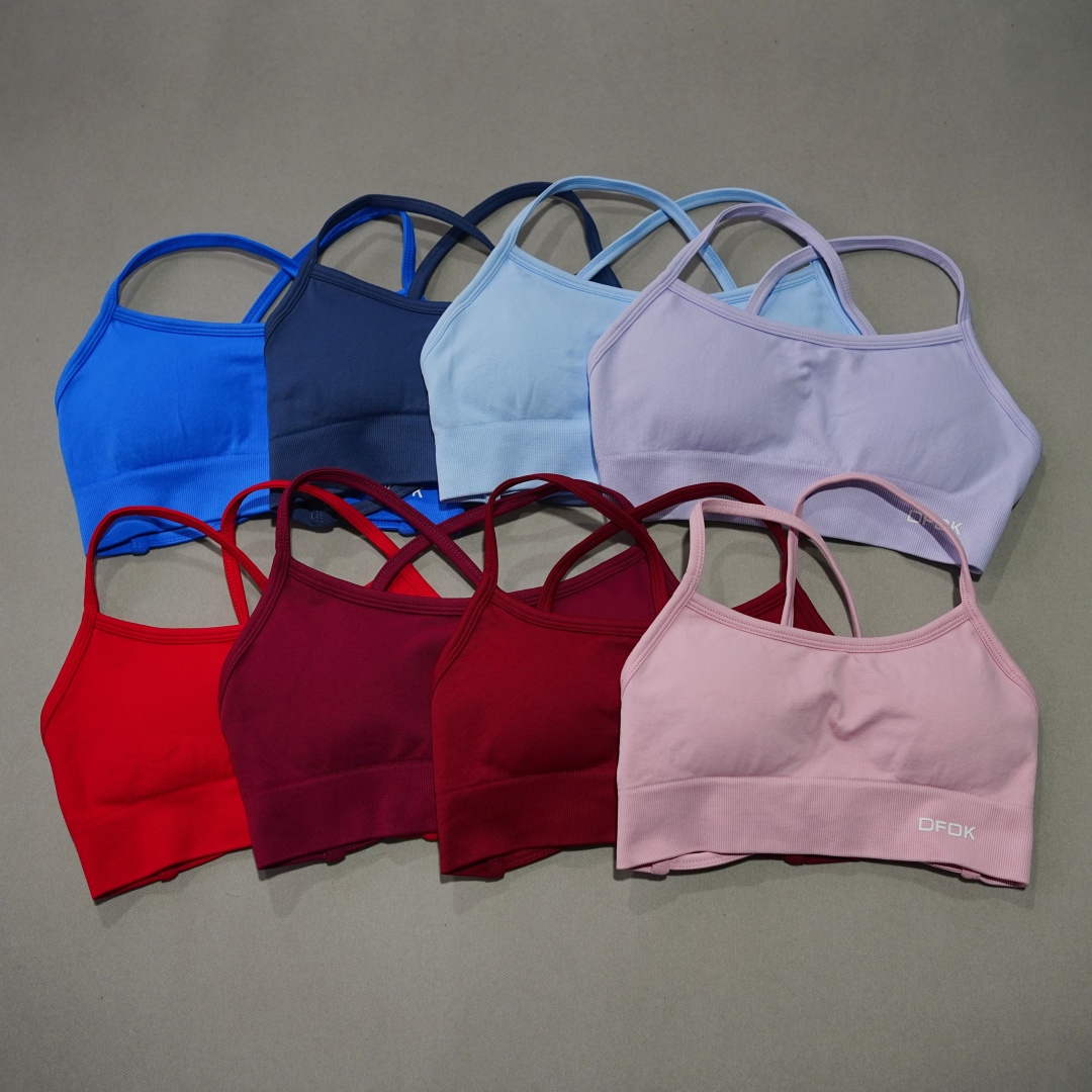 حمالة صدر رياضية نسائية من DFD - مراجعة Push Up Bra Padded وسعره